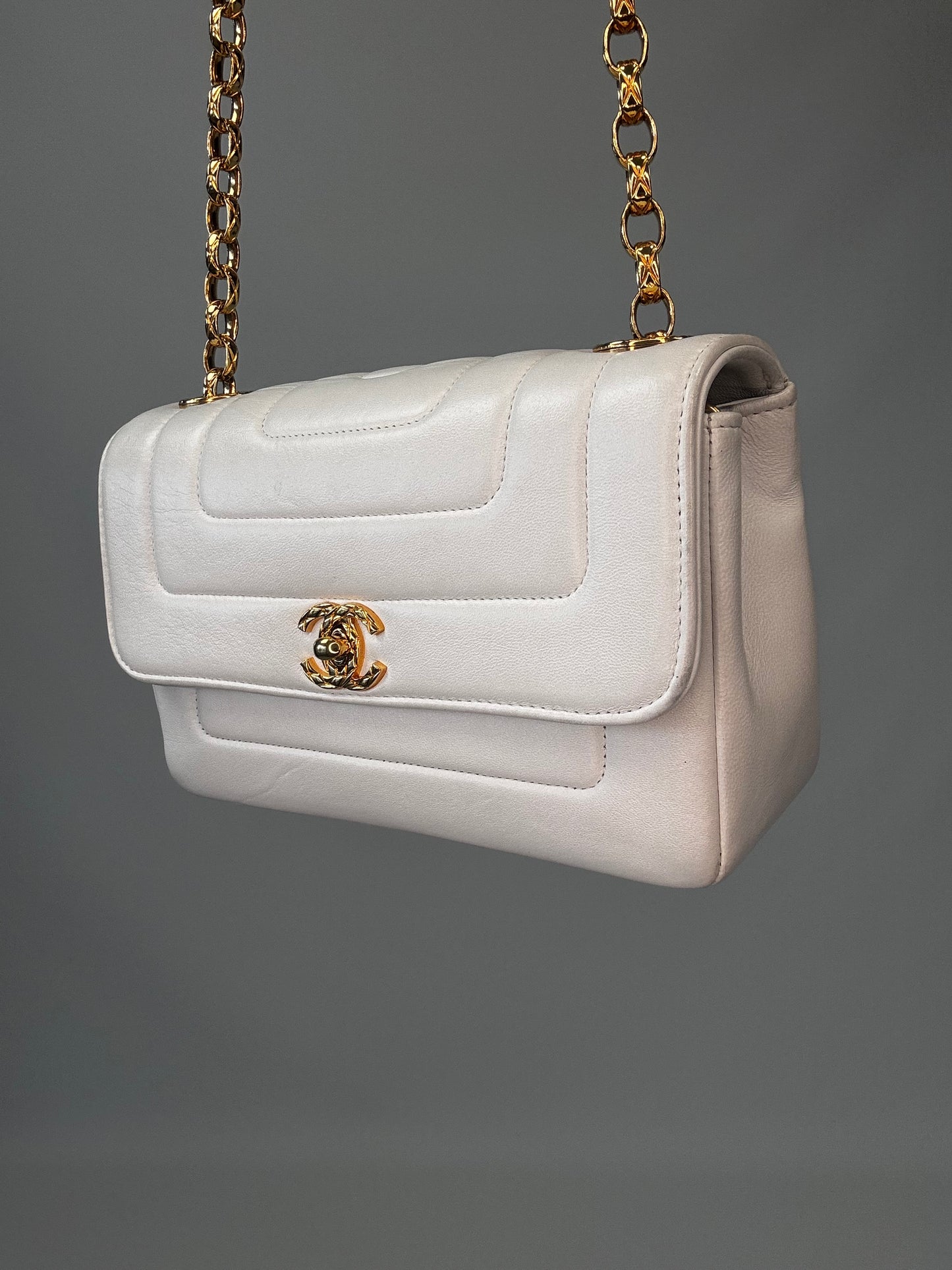 Chanel Rare Mini Sqaure Bijoux Chain Flap- White