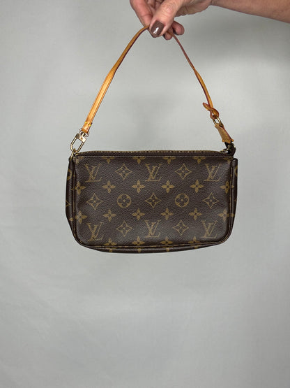 Louis Vuitton Pochette Accessories Monogram