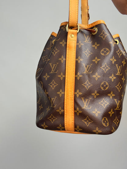 Louis Vuitton Vintage Monogram Petit Noé Bucket Bag