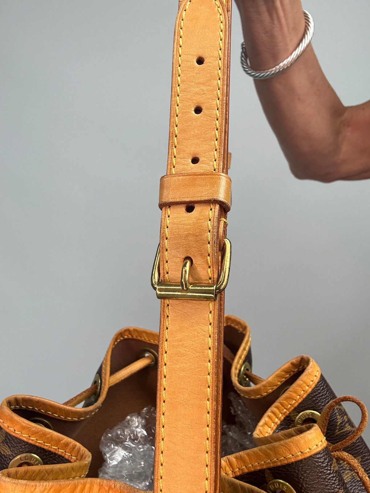Louis Vuitton Vintage Monogram Petit Noé Bucket Bag