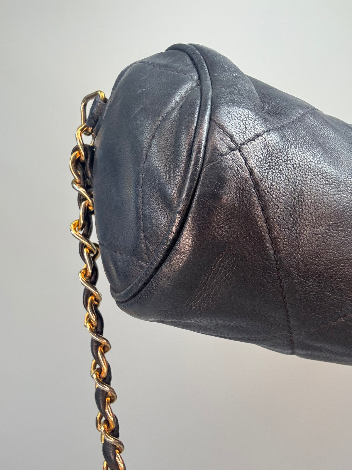 Chanel Vintage 1986–1988 Quilted Lambskin Tassel Camera Bag — Black