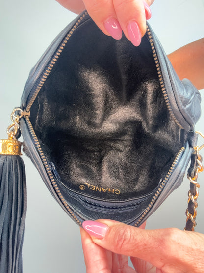 Chanel Vintage 1986–1988 Quilted Lambskin Tassel Camera Bag — Black