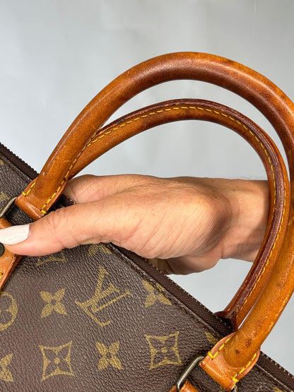 LOUIS VUITTON  Monogram Sac Triangle