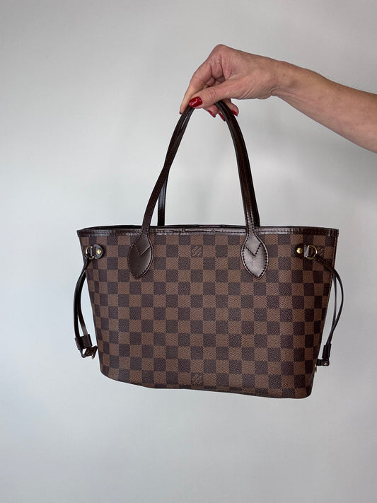 Louis Vuitton Damier Neverfull PM
