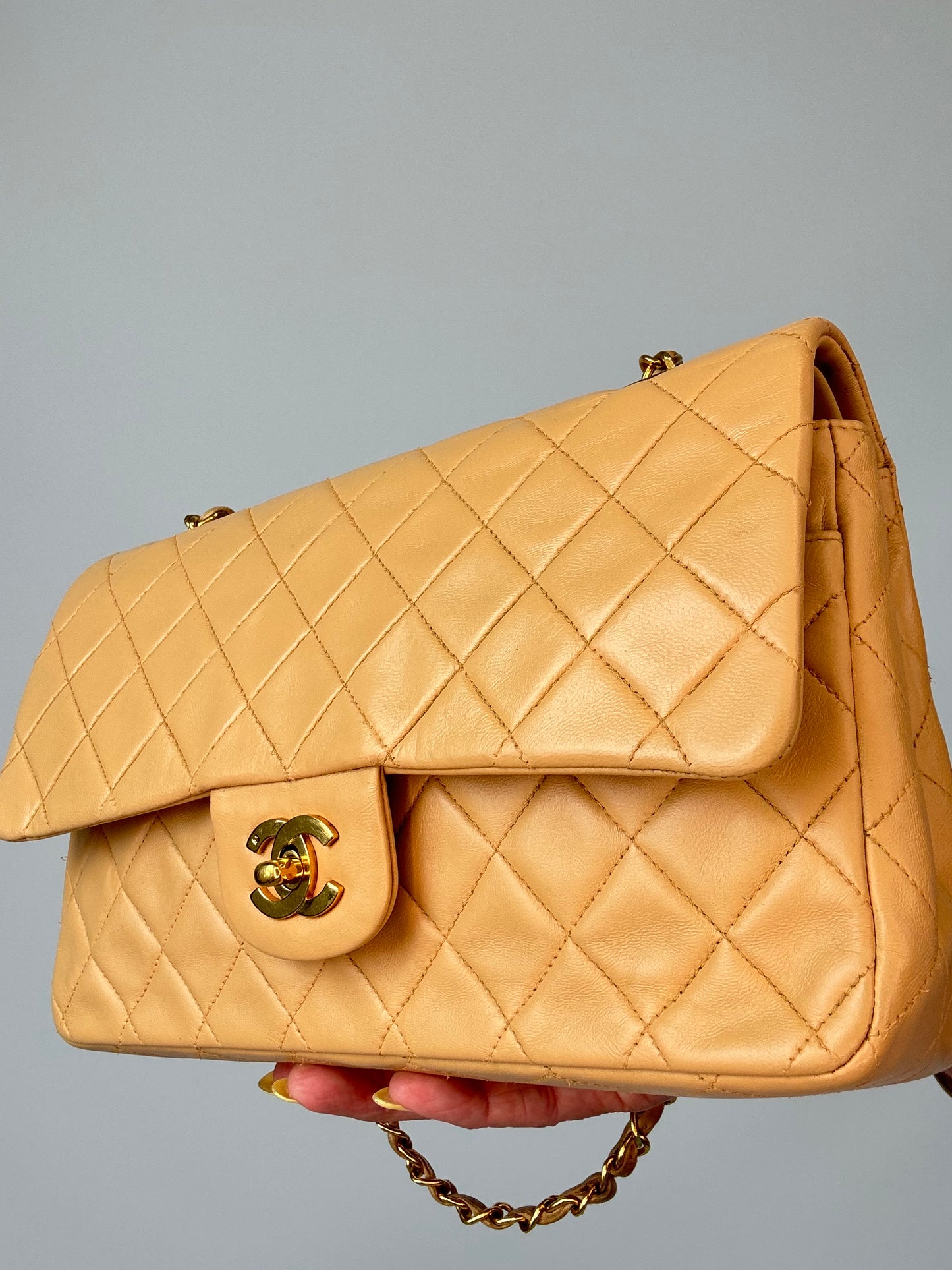 Chanel Vintage  Medium Double Flap Biege