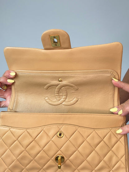 Chanel Vintage  Medium Double Flap Biege