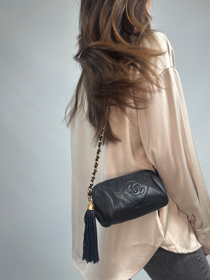 Chanel Vintage 1986–1988 Quilted Lambskin Tassel Camera Bag — Black