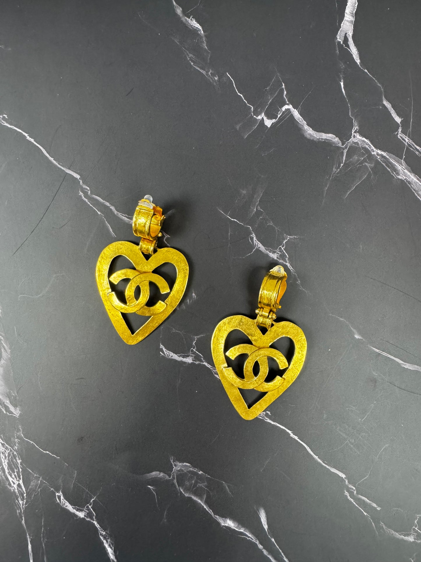 Chanel 1995 Heart Dangle Clip On Earrings