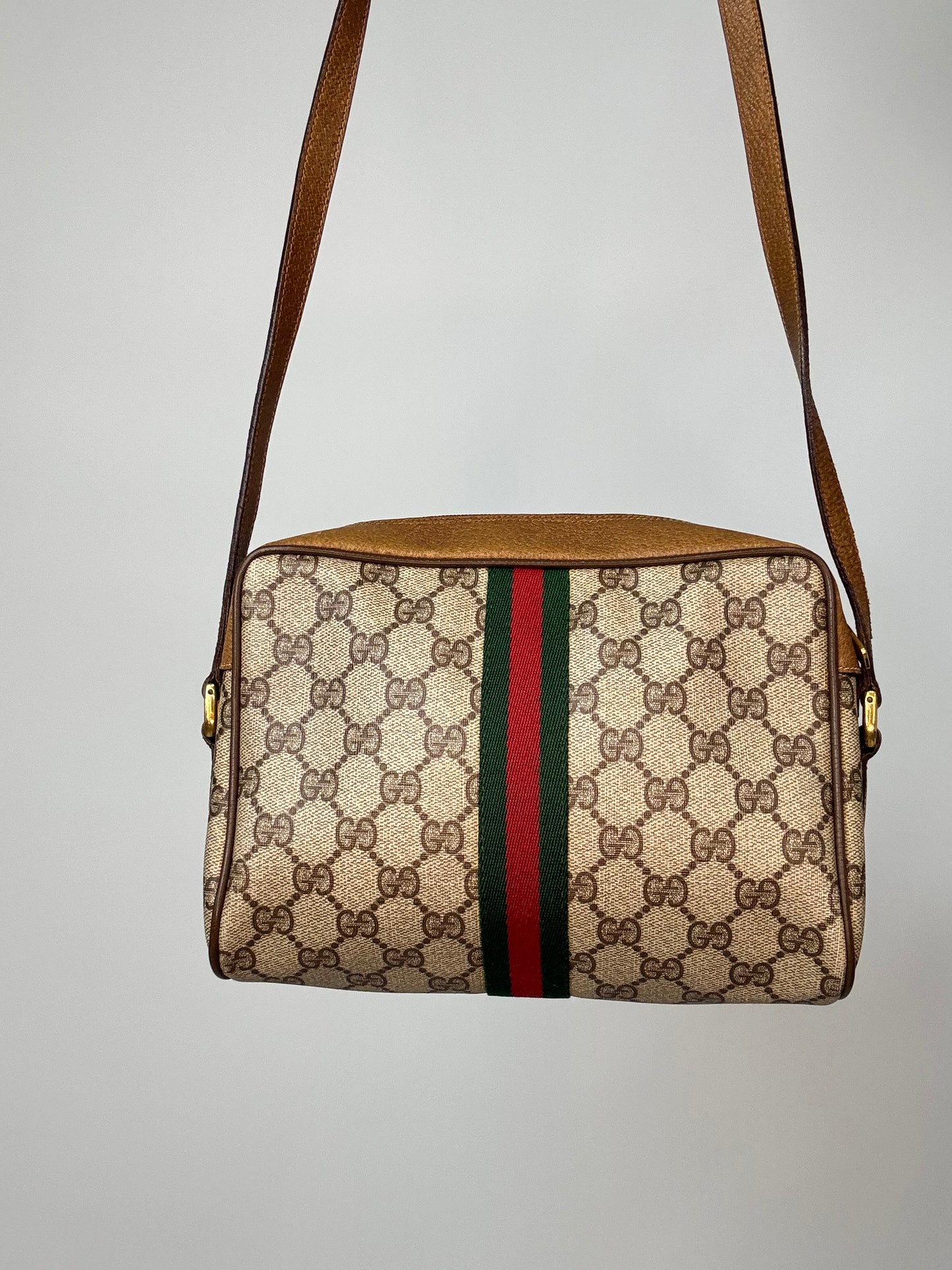 Gucci Vintage GG Supreme Web Crossbody