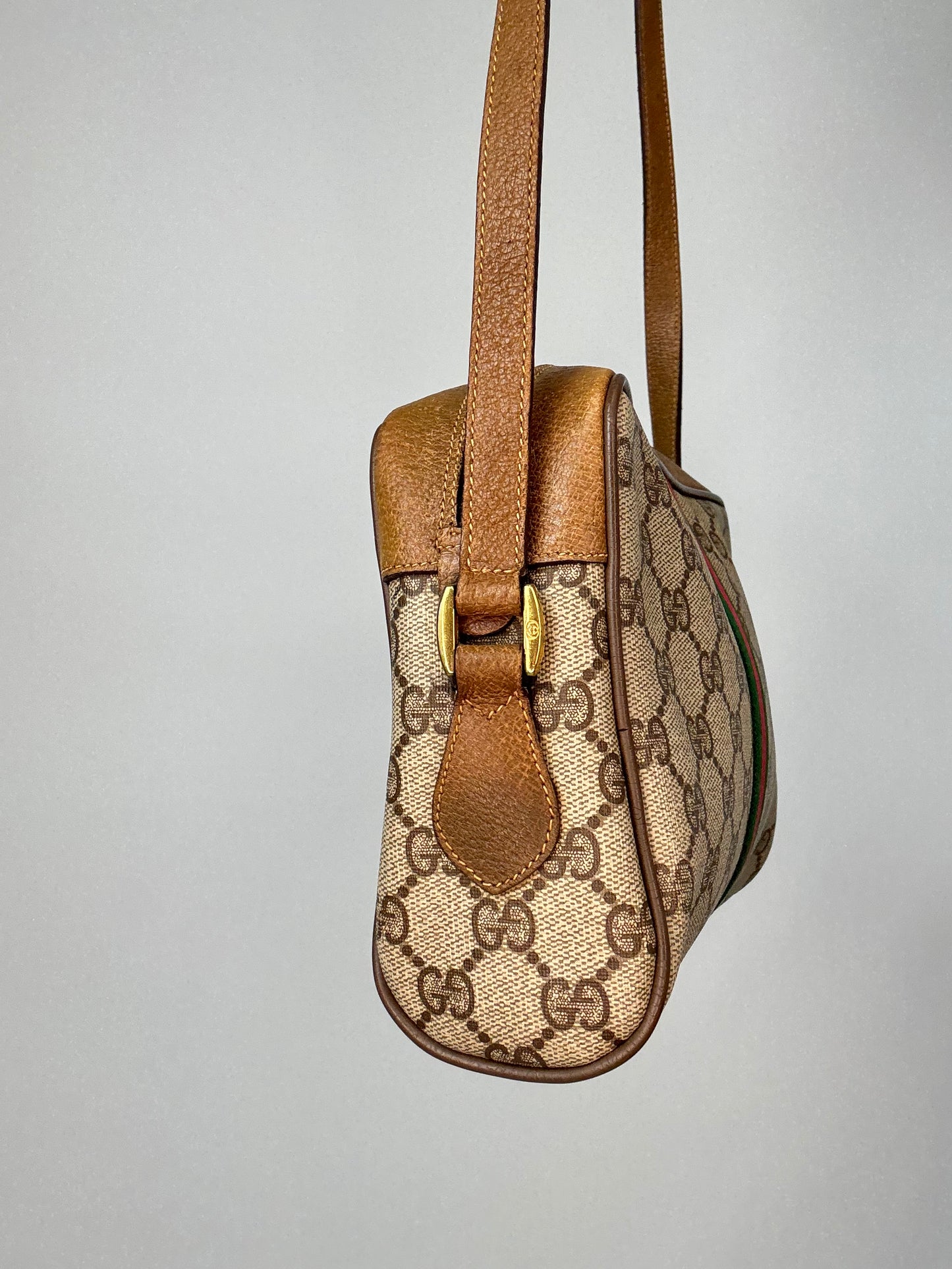 Gucci Vintage GG Supreme Web Crossbody