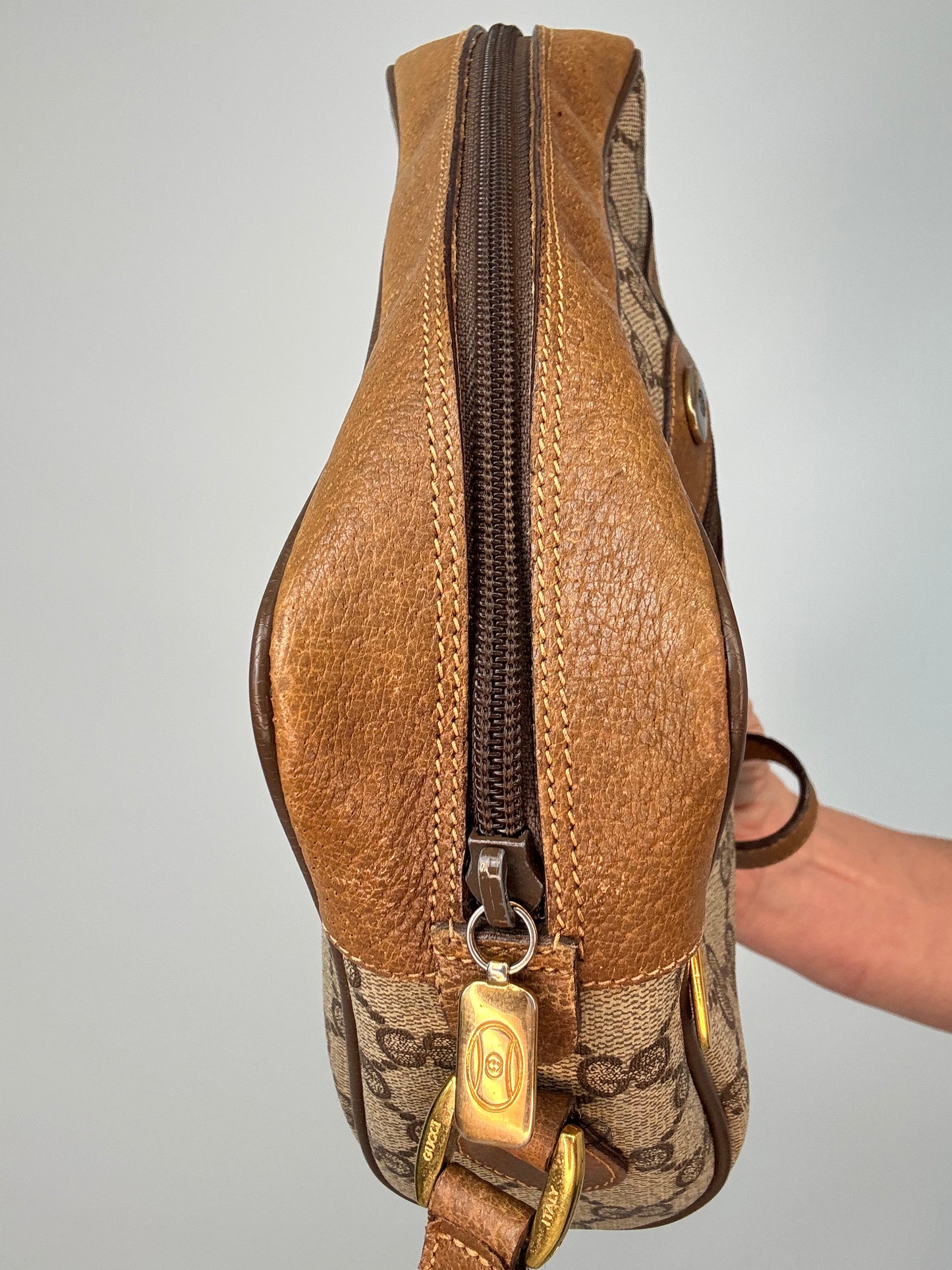 Gucci Vintage GG Supreme Web Crossbody