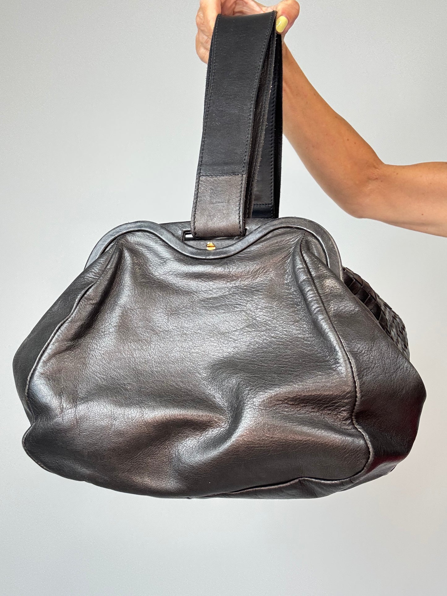 Bottega Veneta Intrecciato Large Montaigne Bag