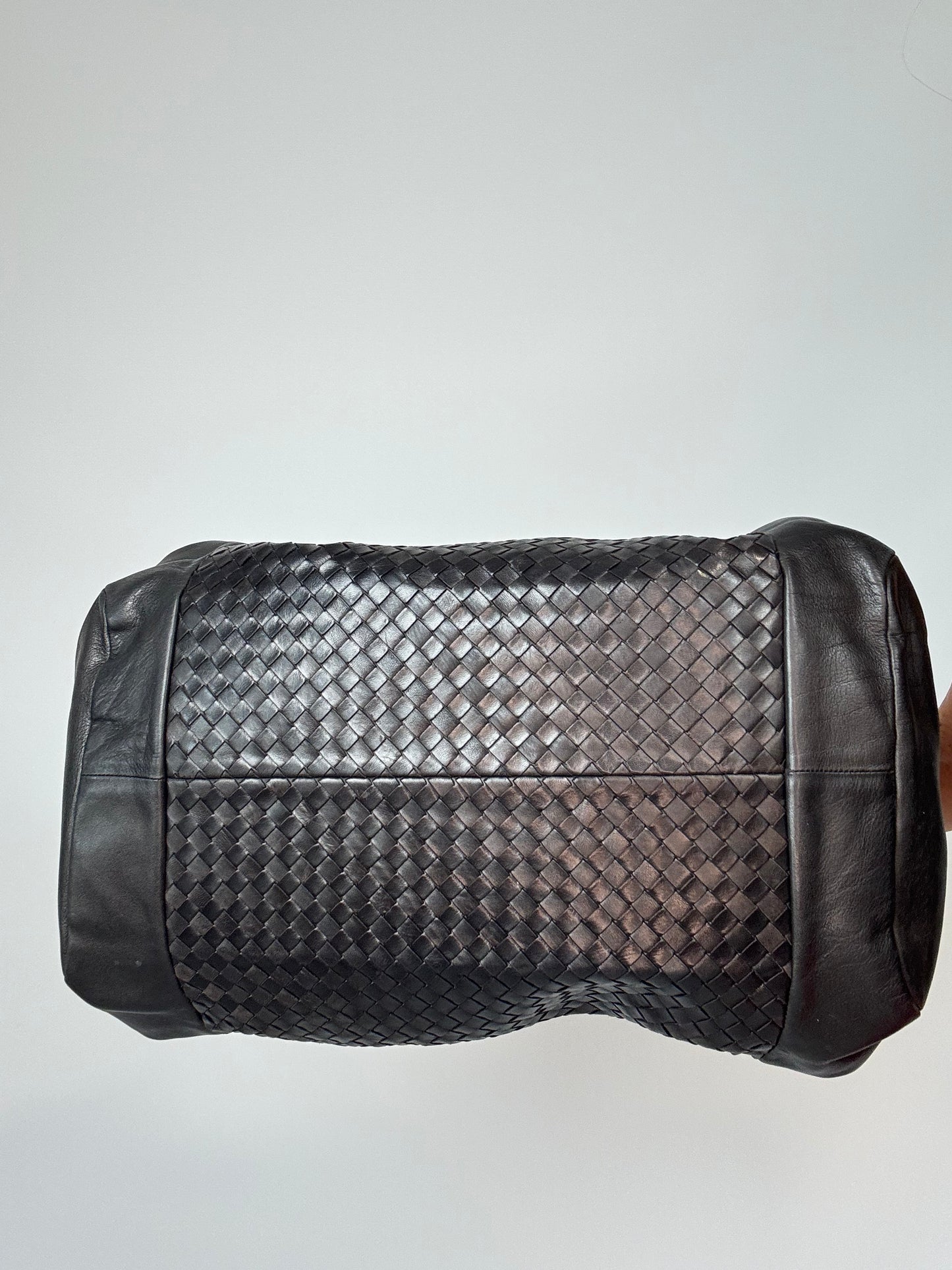 Bottega Veneta Intrecciato Large Montaigne Bag
