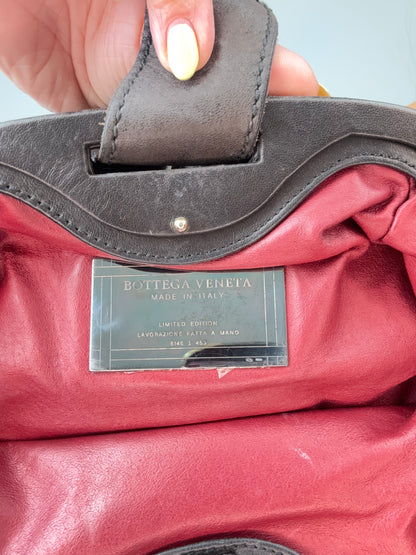 Bottega Veneta Intrecciato Large Montaigne Bag