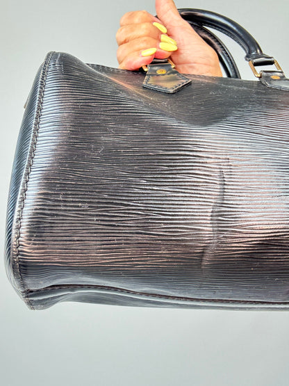 Louis Vuitton Epi Vintage Speedy 25