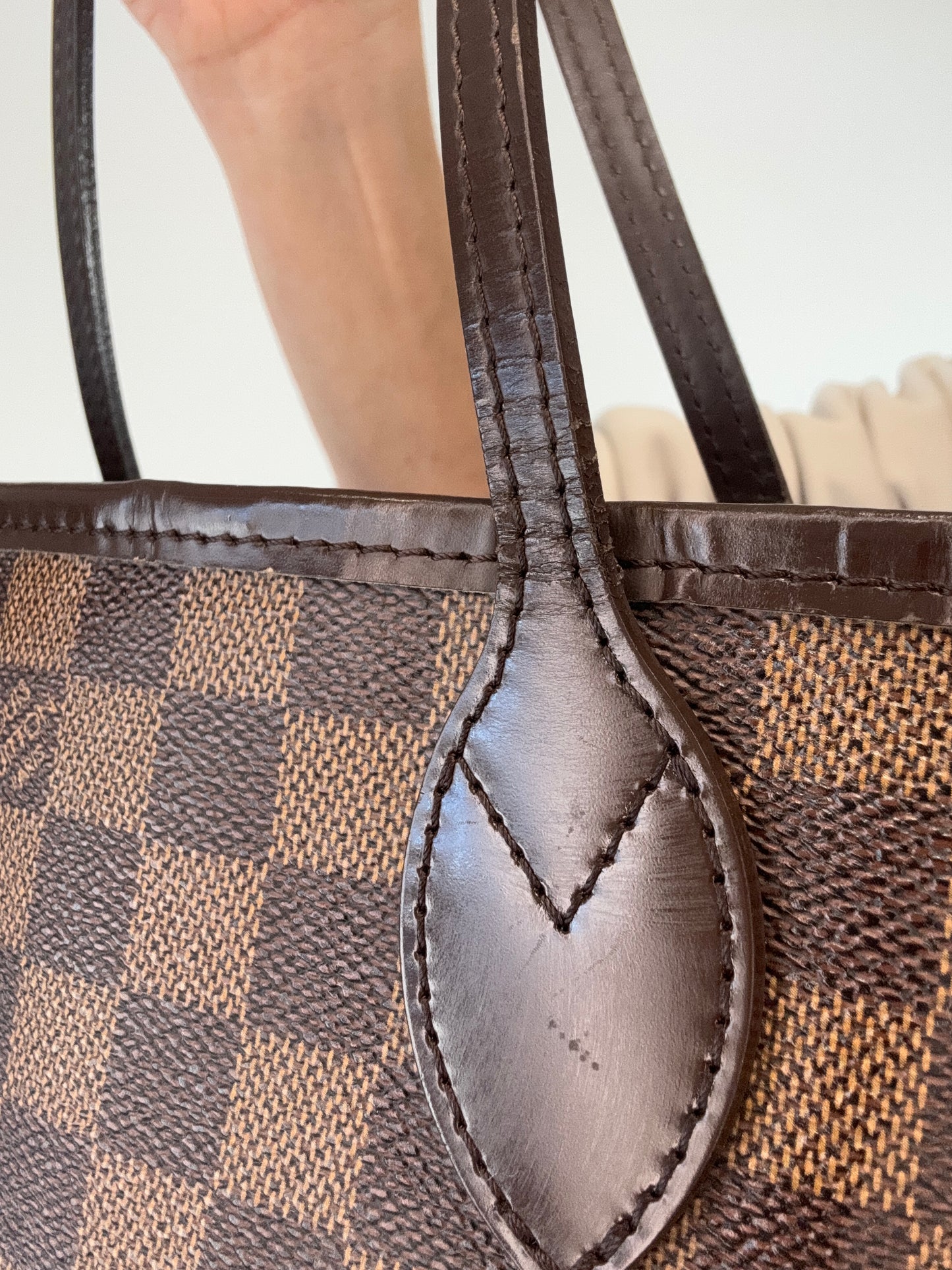 Louis Vuitton Damier Neverfull PM