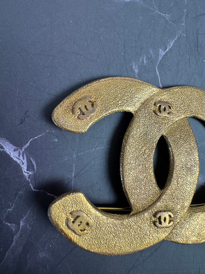 Chanel Vintage Oversized CC Logo Brooch