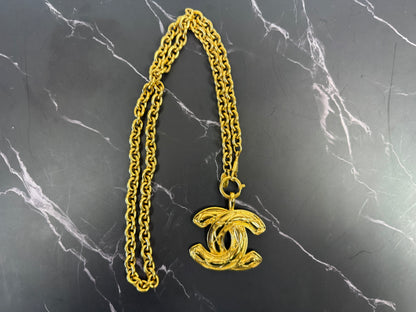 Chanel Vintage Oversized Quilted CC Pendant Chain Necklace