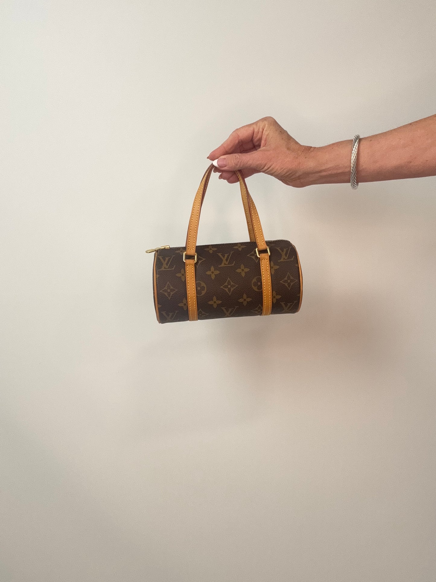 Louis Vuitton Papillon 19 — 2003 Monogram