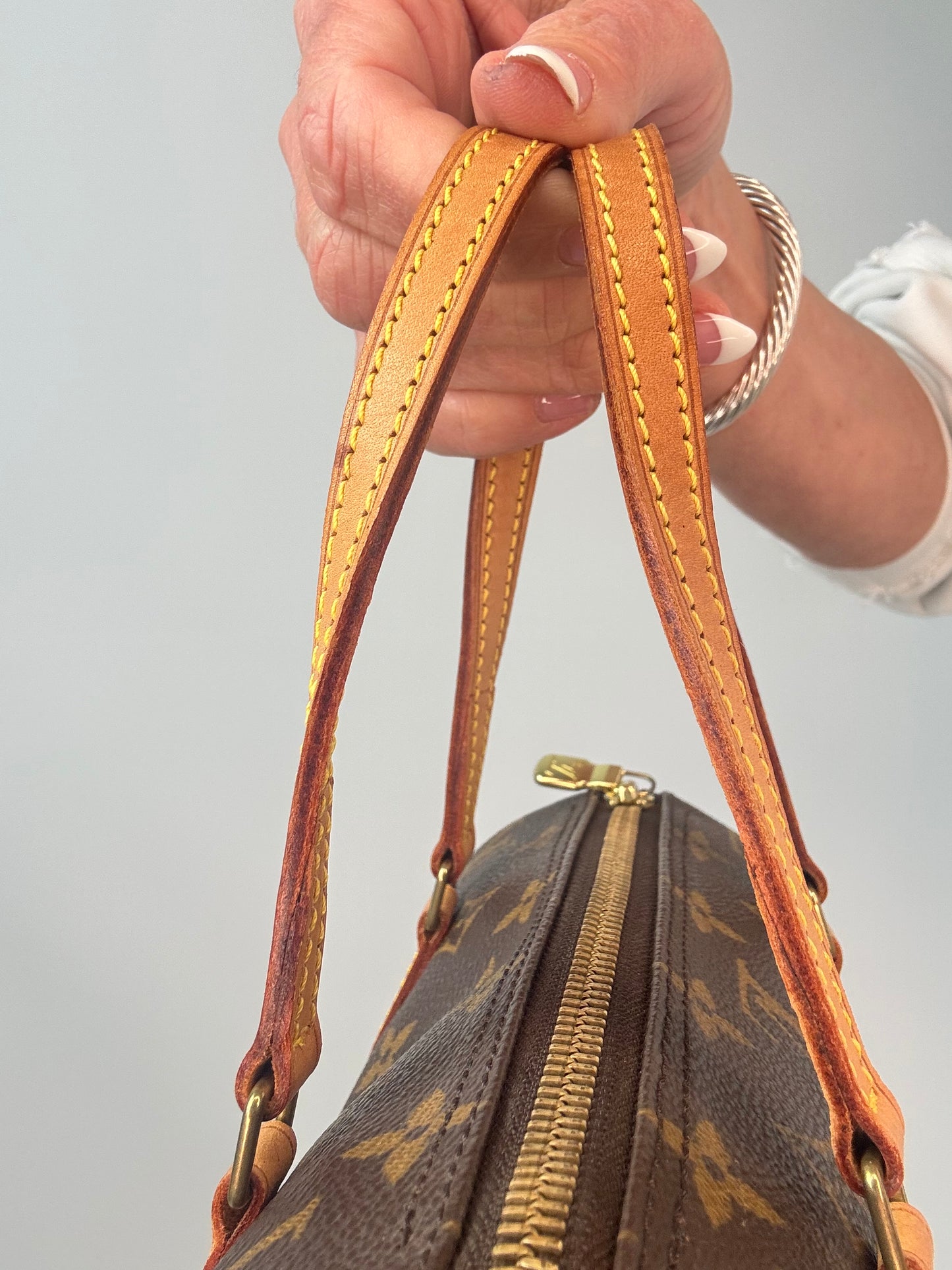 Louis Vuitton Papillon 19 — 2003 Monogram