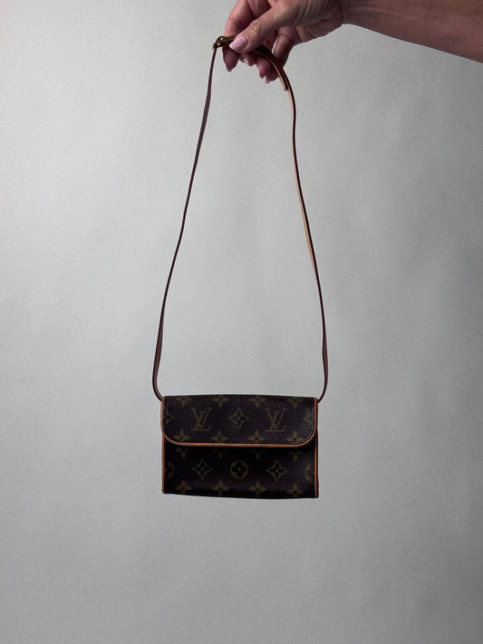 Louis Vuitton Vintage Florentine Belt Bag