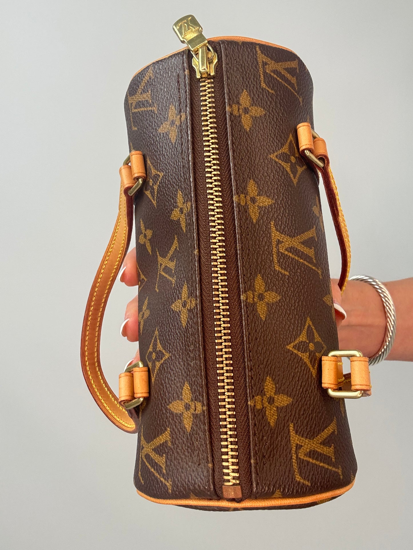 Louis Vuitton Papillon 19 — 2003 Monogram
