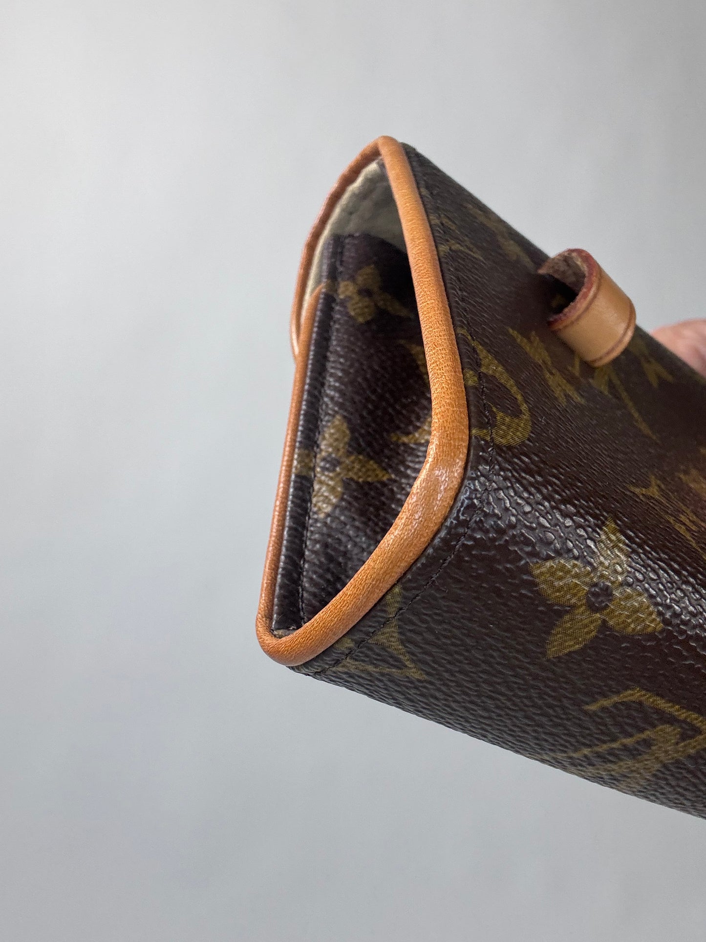 Louis Vuitton Vintage Florentine Belt Bag