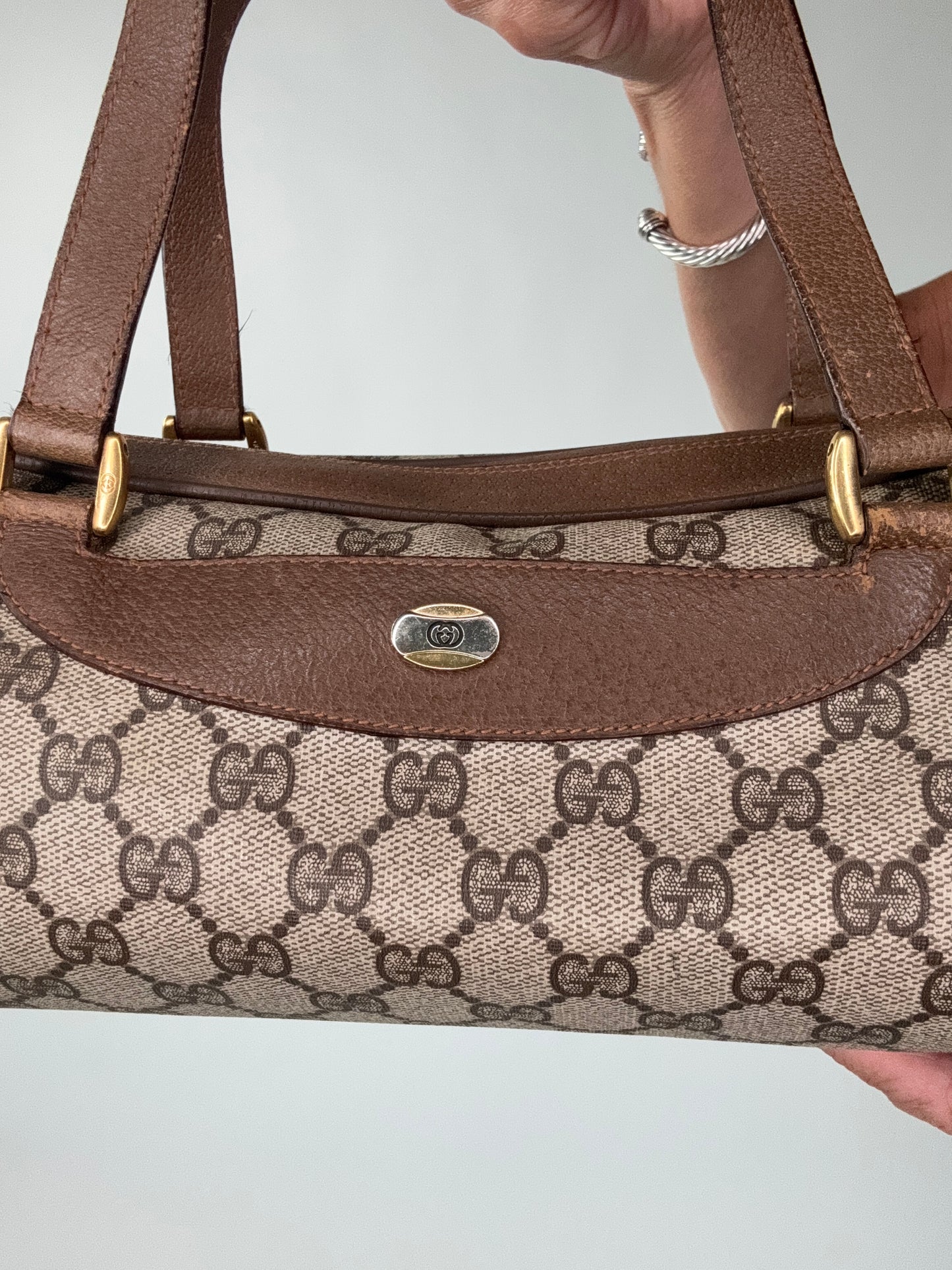 Gucci Supreme Barrel Bag