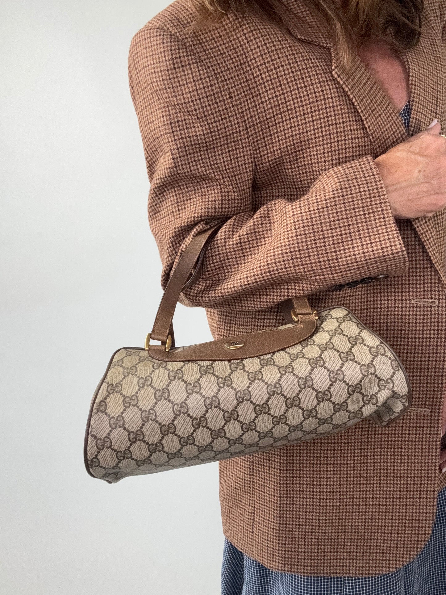 Gucci Supreme Barrel Bag