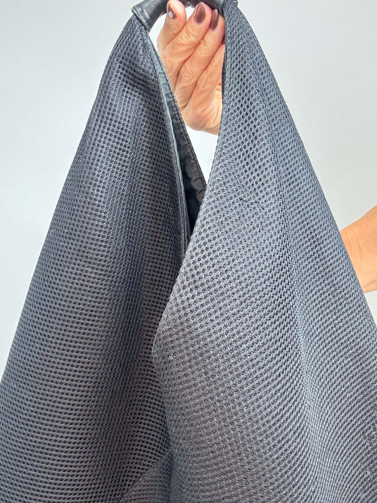 MM6 Maison Margiela Japanese Mesh Shoulder Bag — Black