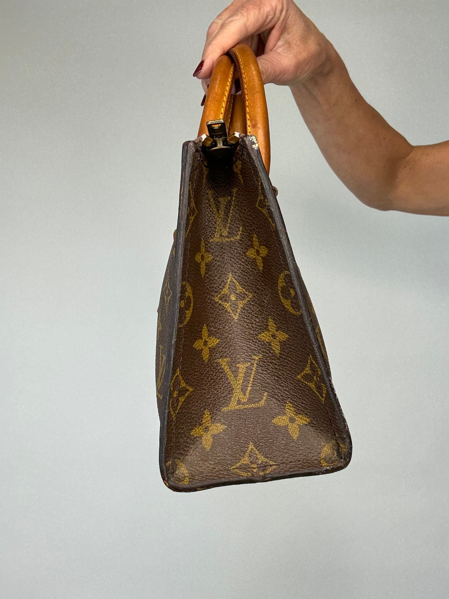 Louis Vuitton Vintage Triangle Sac