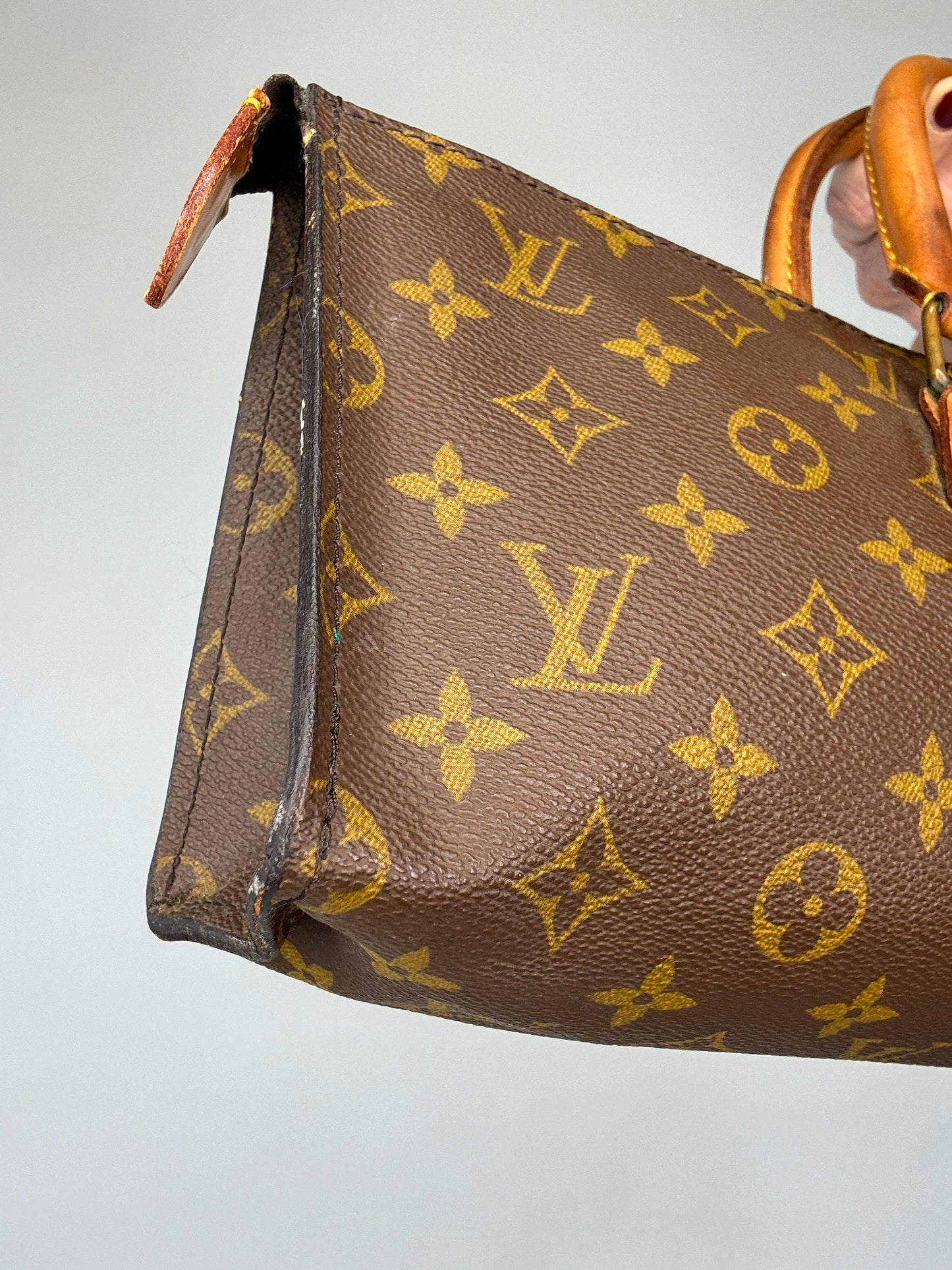 Louis Vuitton Vintage Triangle Sac