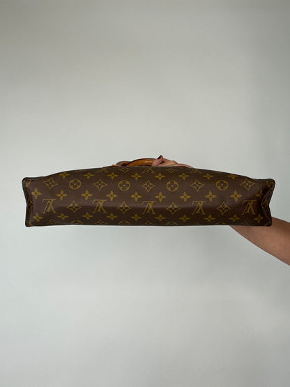 Louis Vuitton Vintage Triangle Sac