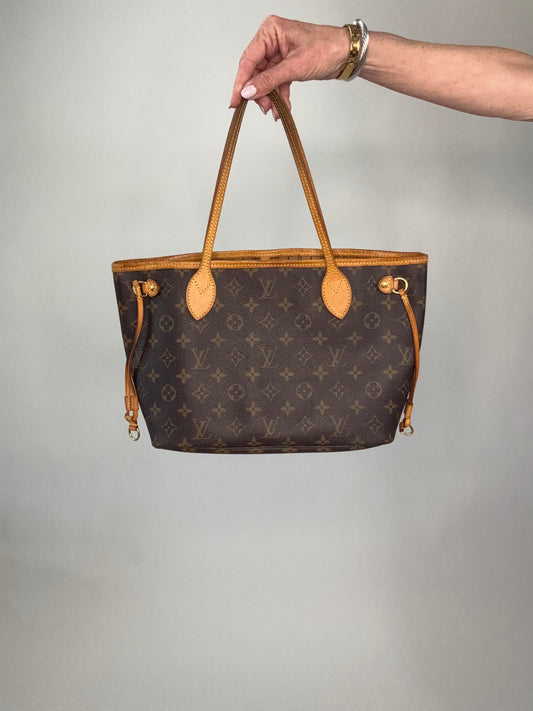 Louis Vuitton Neverfull Monogram PM