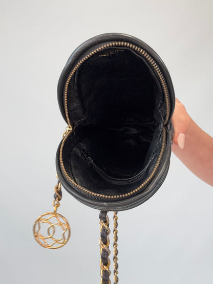 Chanel Vintage Oval Cookie Cut Out CC Bag
