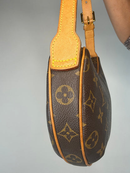 Louis Vuitton Monogram Croissant Shoulder Bag