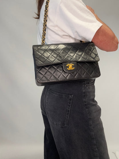 Chanel Vintage Double Flap - Black