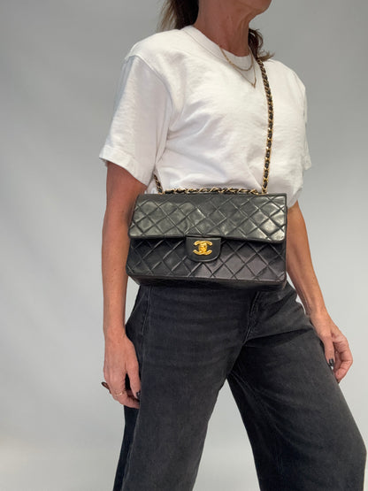Chanel Vintage Double Flap - Black