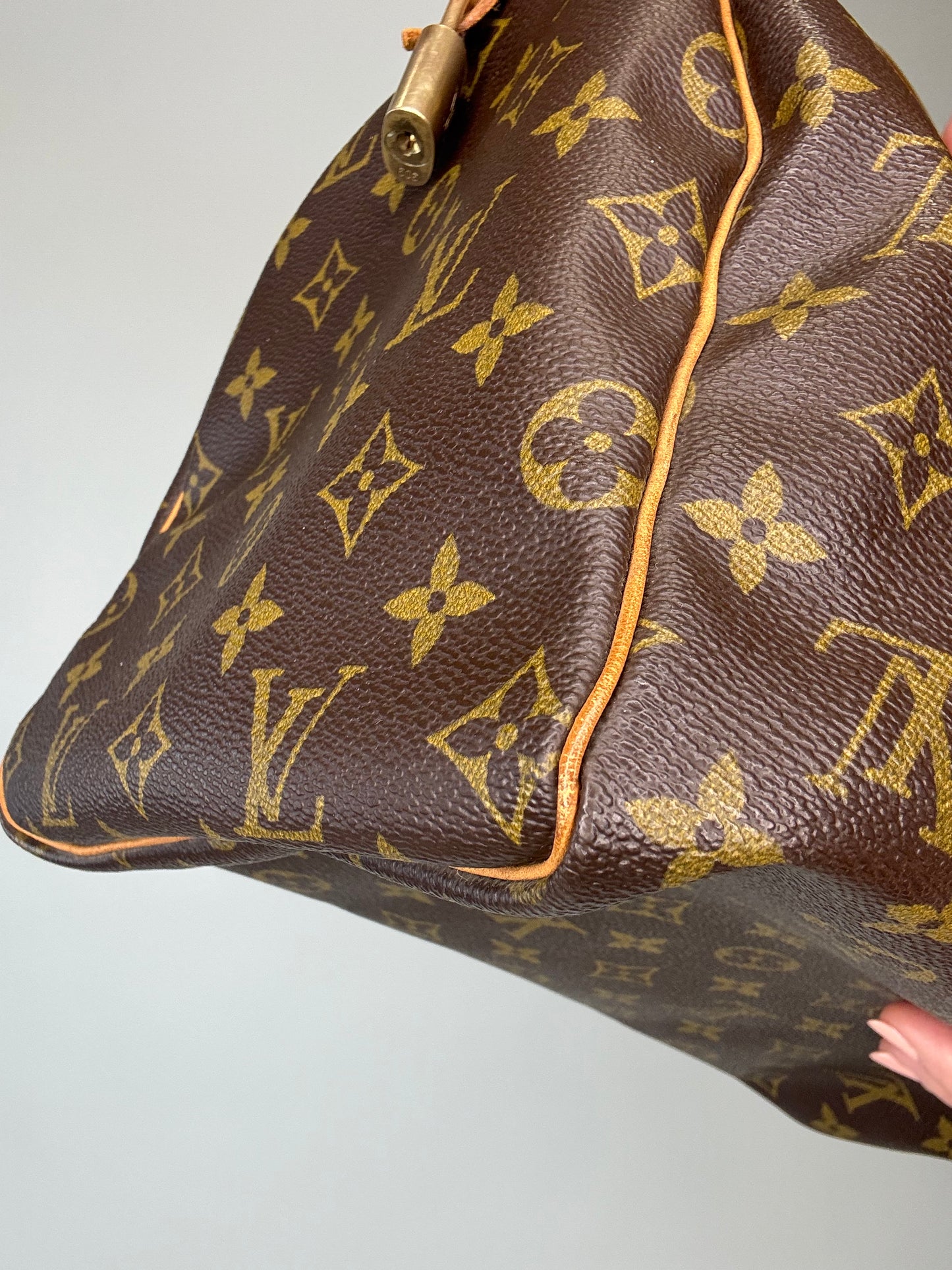 Louis Vuitton Monogram Vintage Speedy 30 With Lock