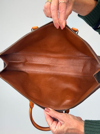 Louis Vuitton Triangle Sac Monogram-Vintage