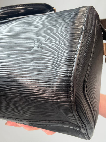 Louis Vuitton Epi Speedy 25 - Black