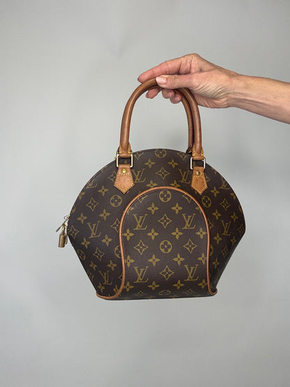 Louis Vuitton Monogram Ellipse PM