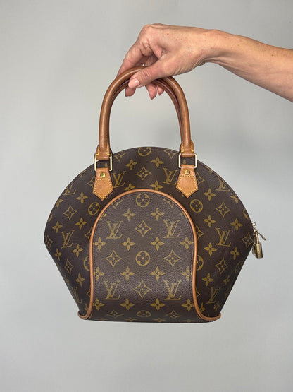 Louis Vuitton Monogram Ellipse PM