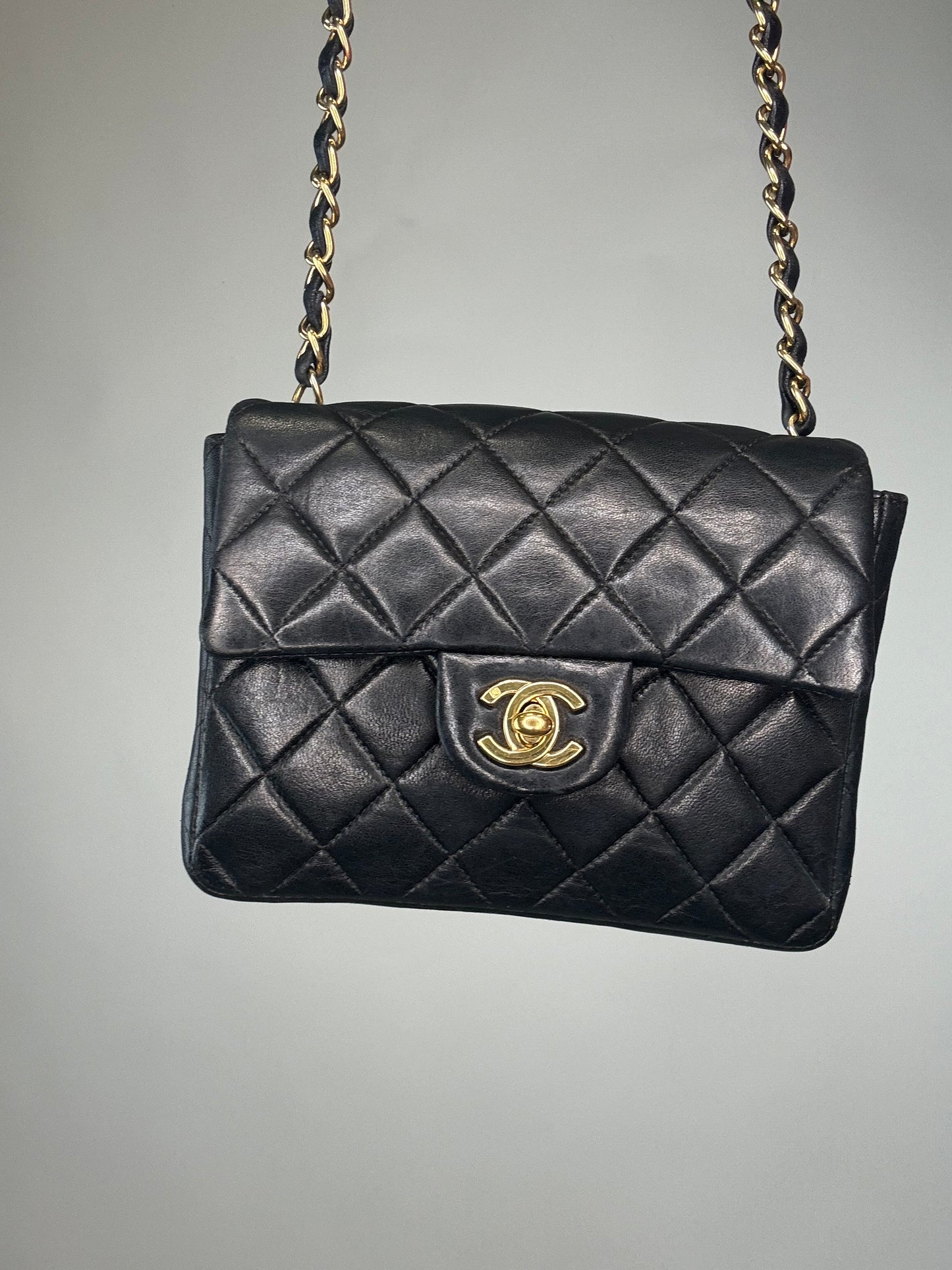 Chanel Vintage l Mini Flap