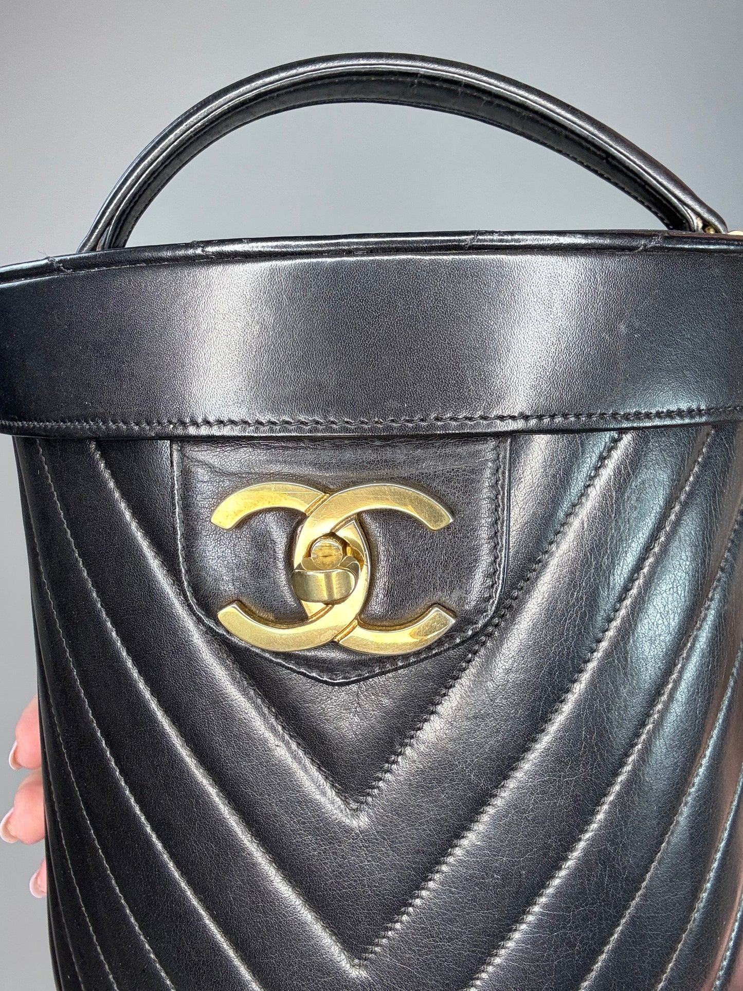 Chanel V Stitch Vintage Two Way Vanity Bag With Mirror