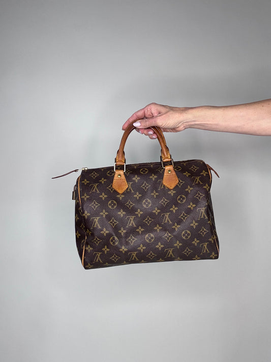 Louis Vuitton Vintage Monogram Speedy 30