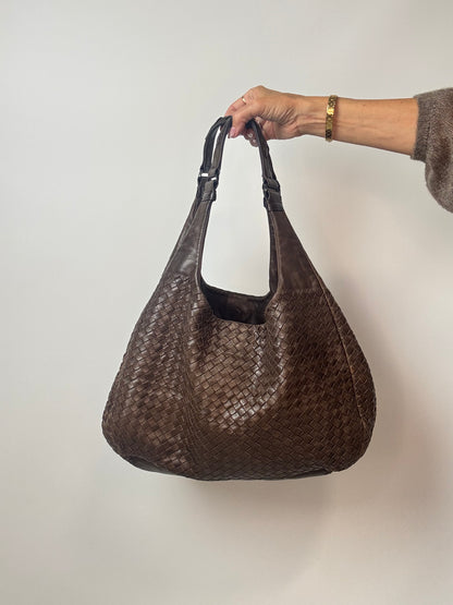 Bottega Veneta Large Intrecciato Campana Hobo — Brown