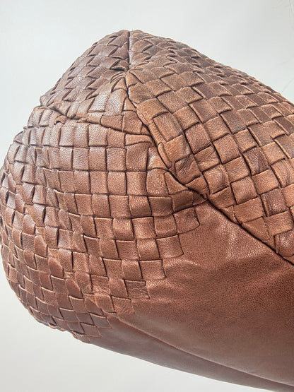 Bottega Veneta Large Intrecciato Campana Hobo — Brown