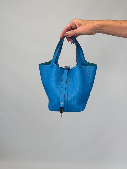 Hermes Pocotin Lock 18 PM Taurillon Clemence - Bleu Zanzibar