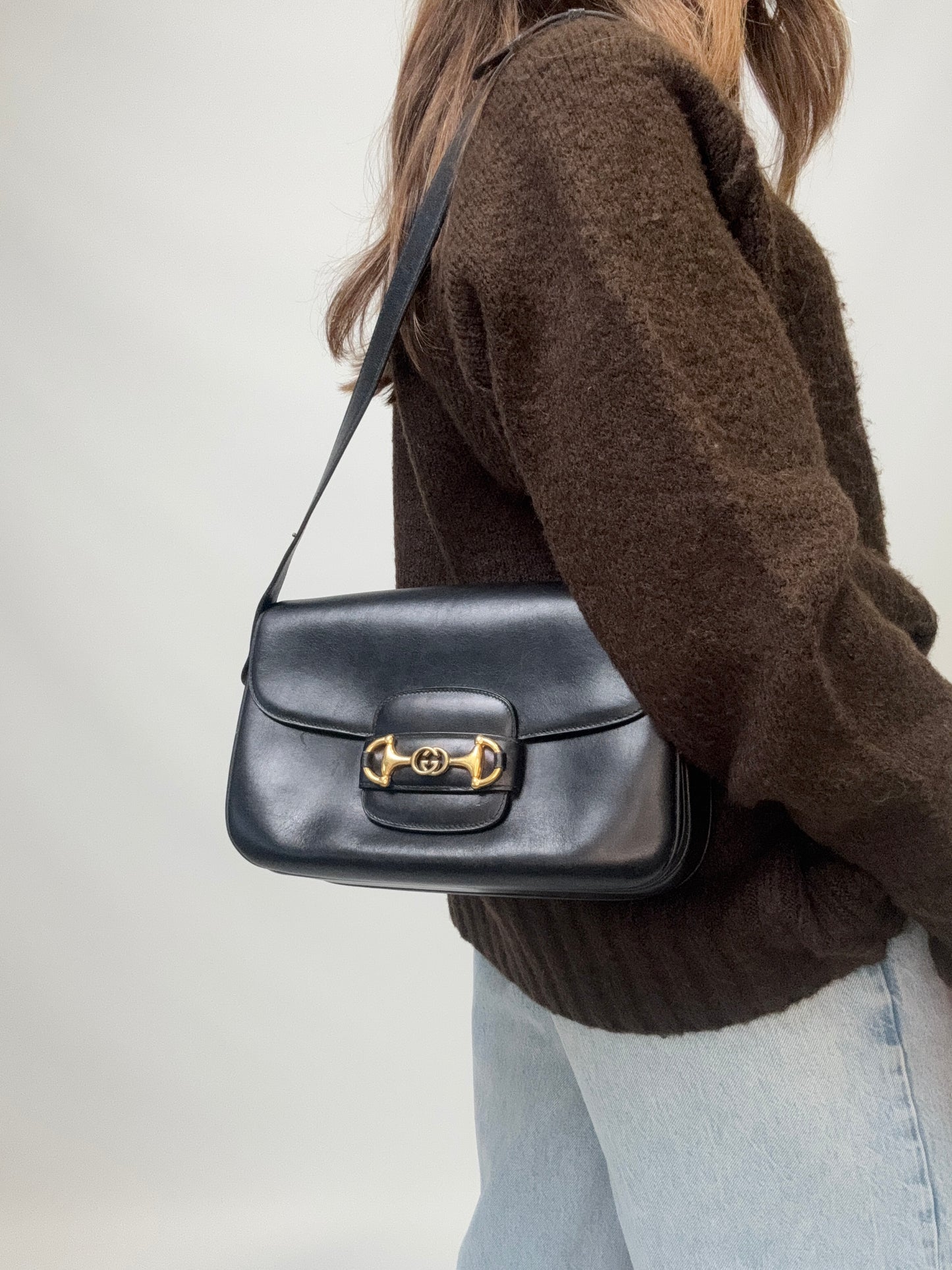 Gucci Horsebit Leather Shoulder Bag - Black